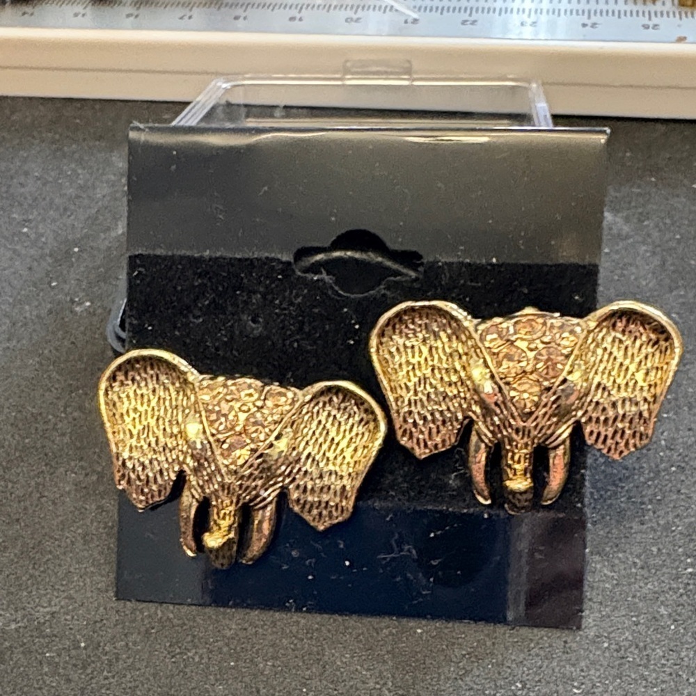 Gold Tone Elephant Head Earrings With Little Yellow Stones